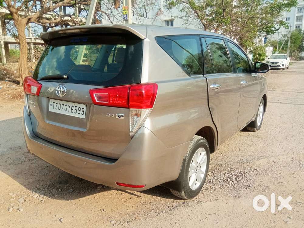 Toyota Innova Crysta