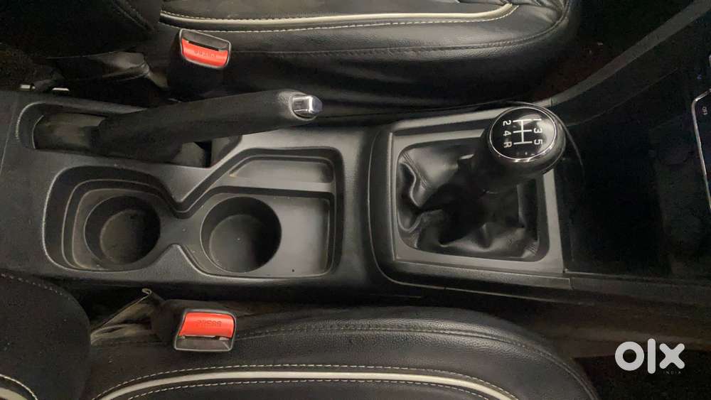 Maruti Suzuki Vitara Brezza Zdi, 2017, Diesel