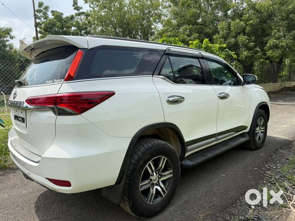 2017 Toyota Fortuner Legender