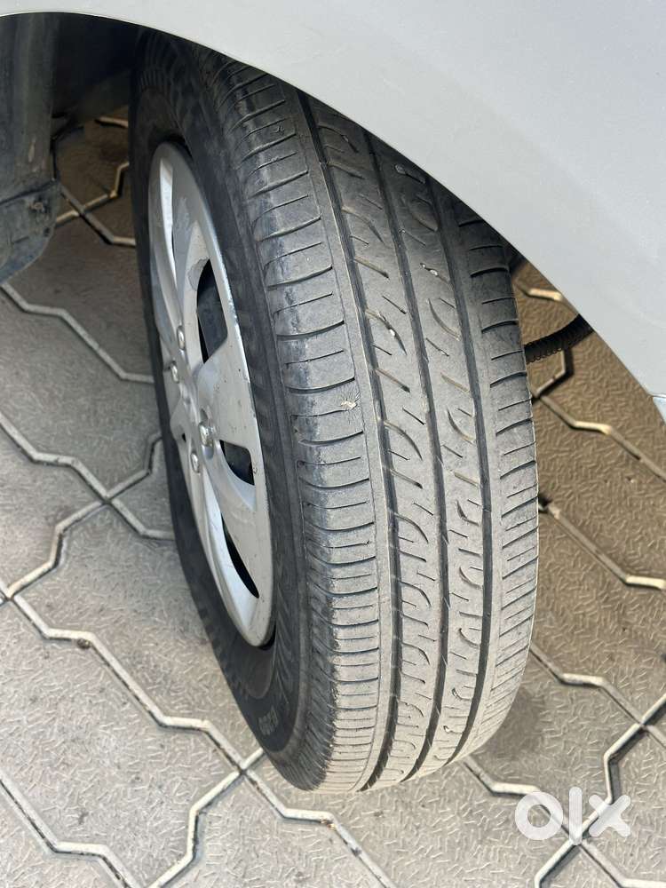 Hyundai I10 Sportz At, 2012, Petrol