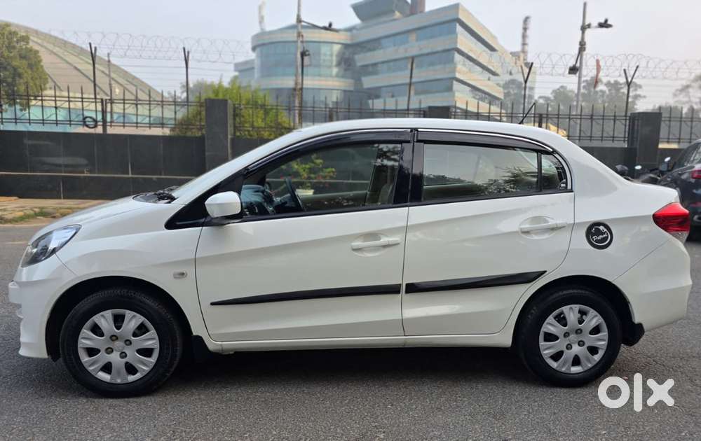 Honda Amaze S Mt I-vtec, 2014, Petrol
