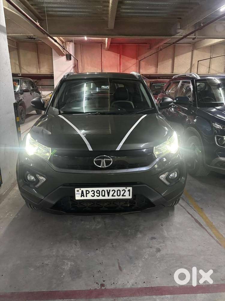 Tata Nexon 2022 Petrol Automatic Cng Fitted  32000 Km Driven