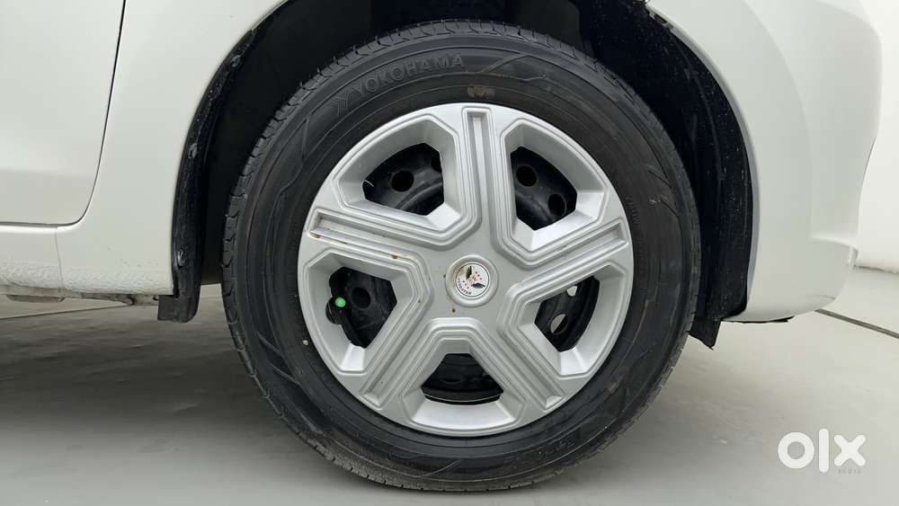 Maruti Suzuki Celerio 1.0 Zxi Amt, 2016, Petrol