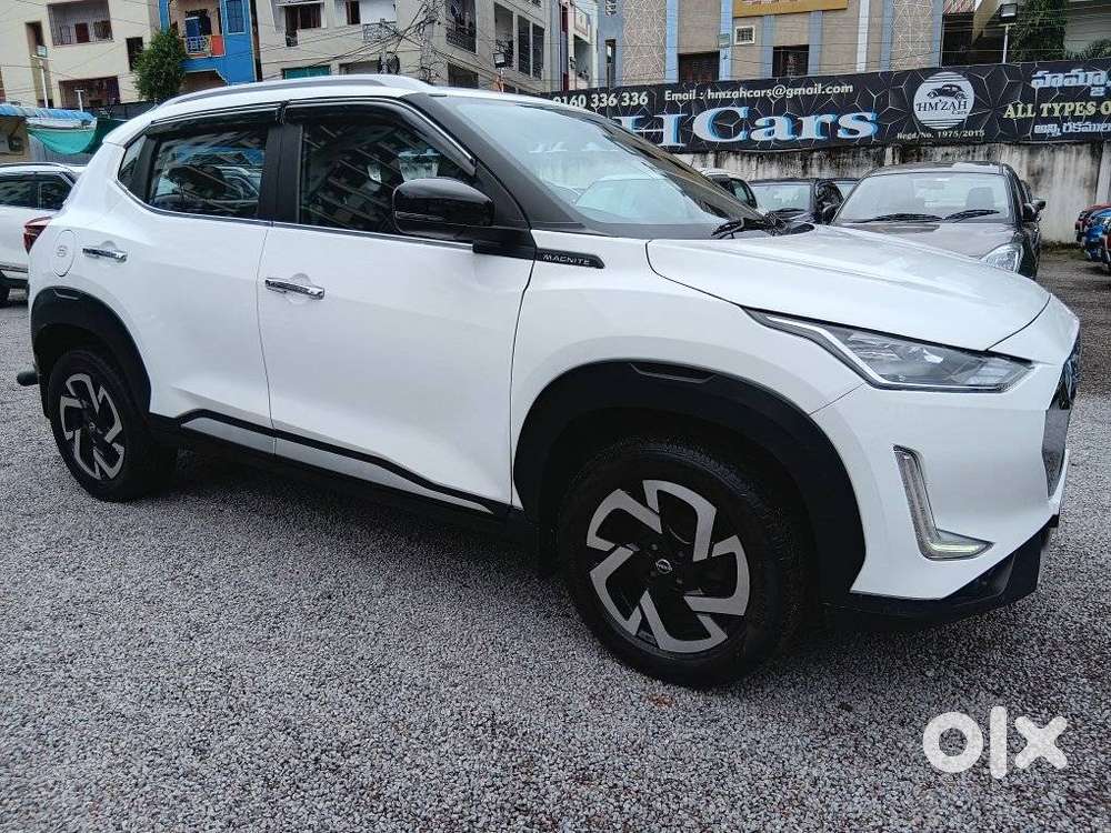 Nissan Magnite 1.0 Xv Executive, 2022, Petrol