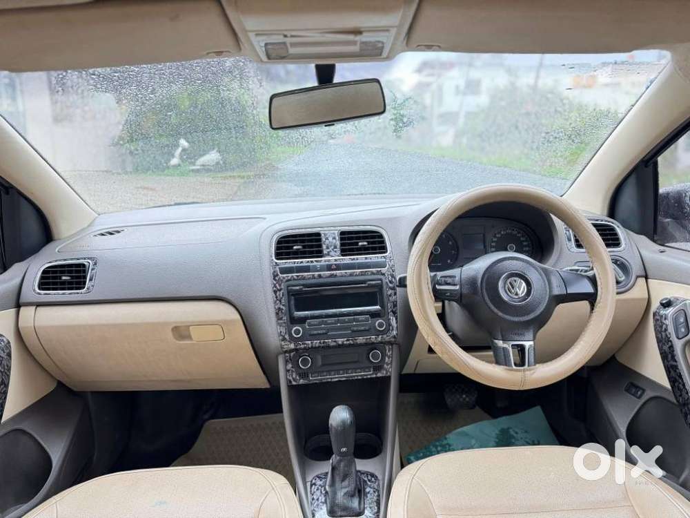 Volkswagen Vento Ipl Ii Petrol Highline At, 2013, Petrol