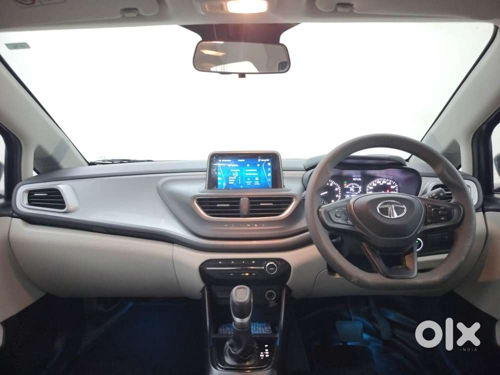 Tata Altroz Xta Petrol, 2022, Petrol