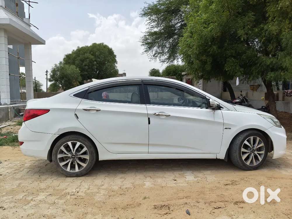 Hyundai Verna Diesel Automatic 2014