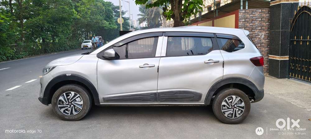 Renault Triber Rxl, 2021, Petrol