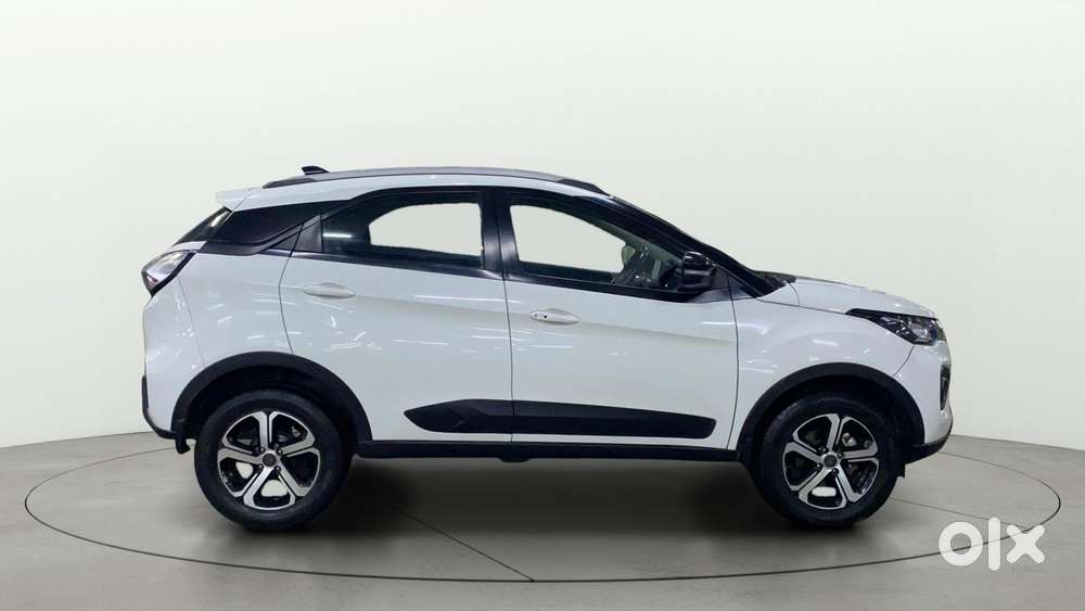 Tata Nexon 1.2 Revotron Xz Plus Premium, 2022, Petrol