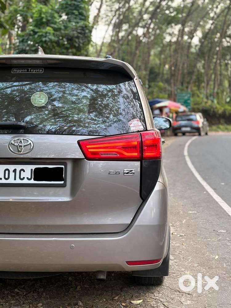 Toyota Innova Crysta 2018 Diesel 51000 Km Driven