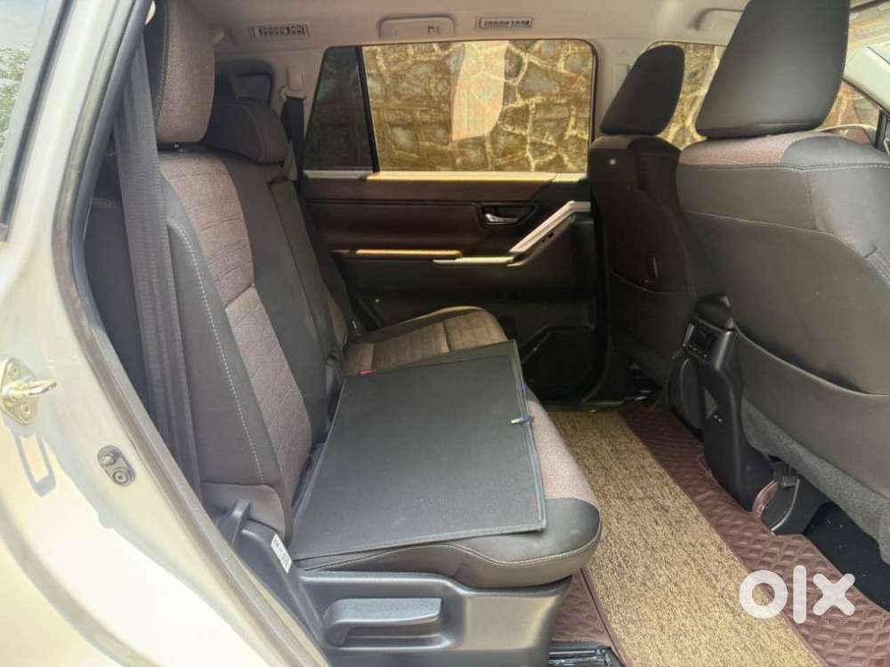 Toyota Innova Hycross Gx (o), 2024, Petrol