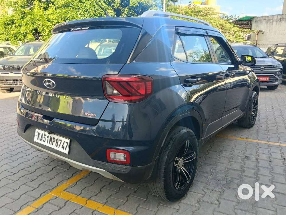 Hyundai Venue S Turbo Dct, 2020, Petrol