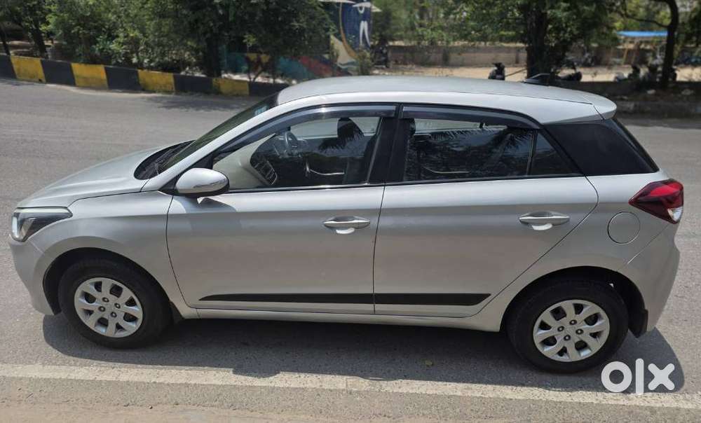 Hyundai I20 Sportz 1.2 Bs-iv, 2015, Petrol
