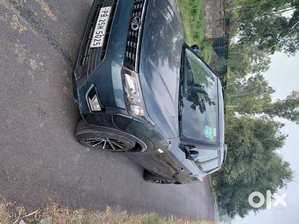 Mahindra Xuv300 2021 Car