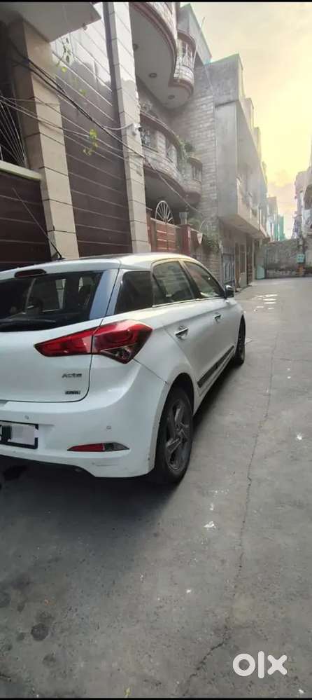 Hyundai I20 2016 Diesel 100000 Km Driven