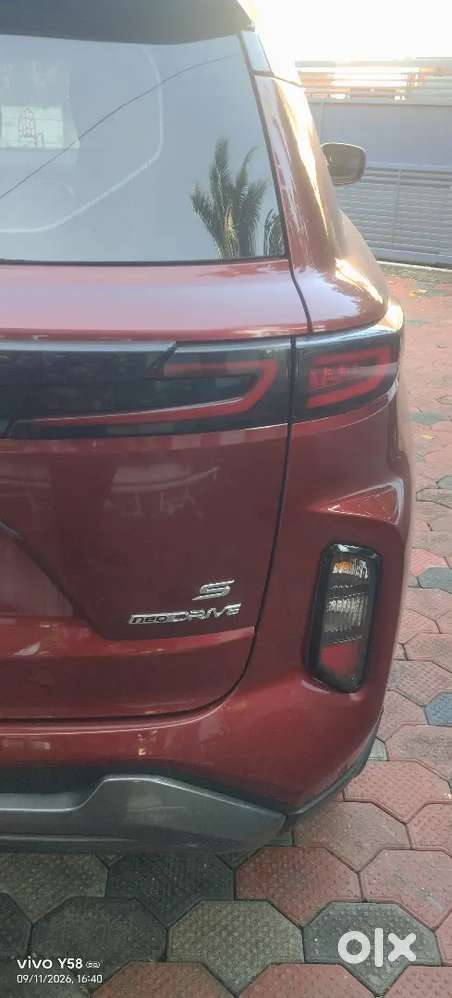 Toyota Urban Cruiser 2026 Hyryder Petrol Automatic