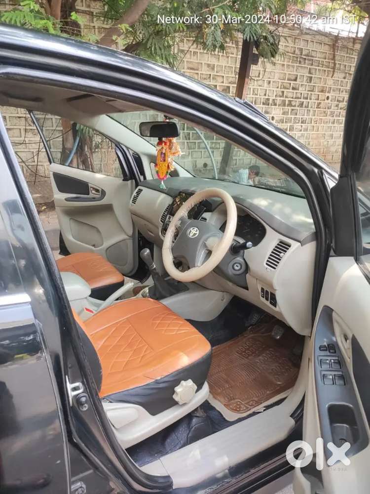 Toyota Innova Dec 2013 Model, Diesel Well Maintained