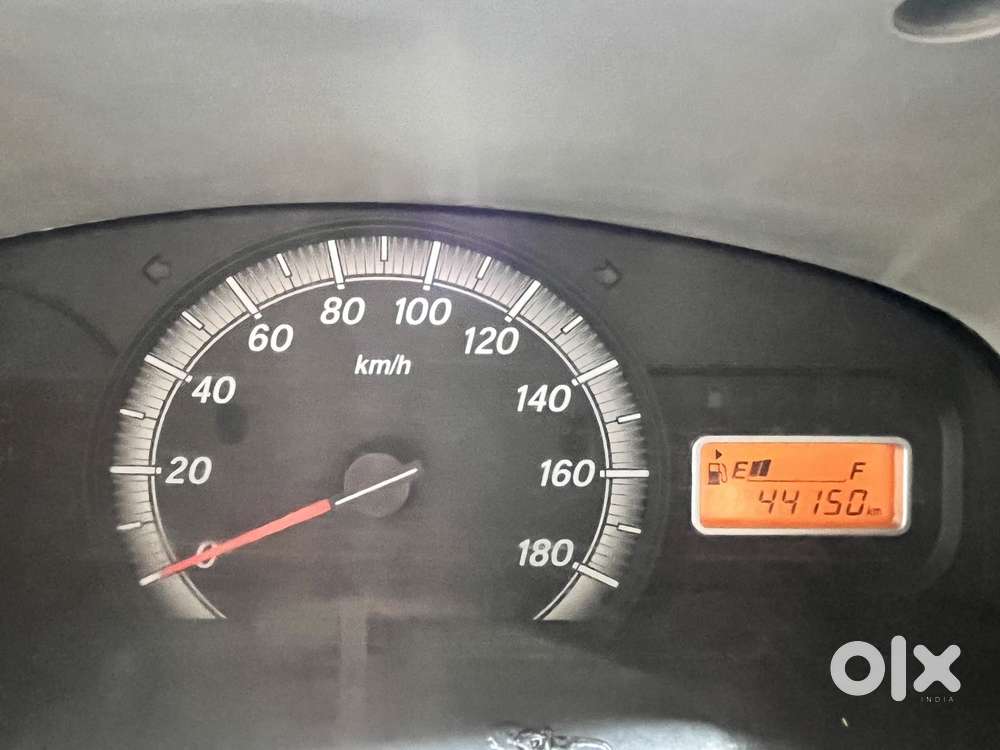 Maruti Suzuki Eeco 5 Str Ac (o), 2010, Petrol