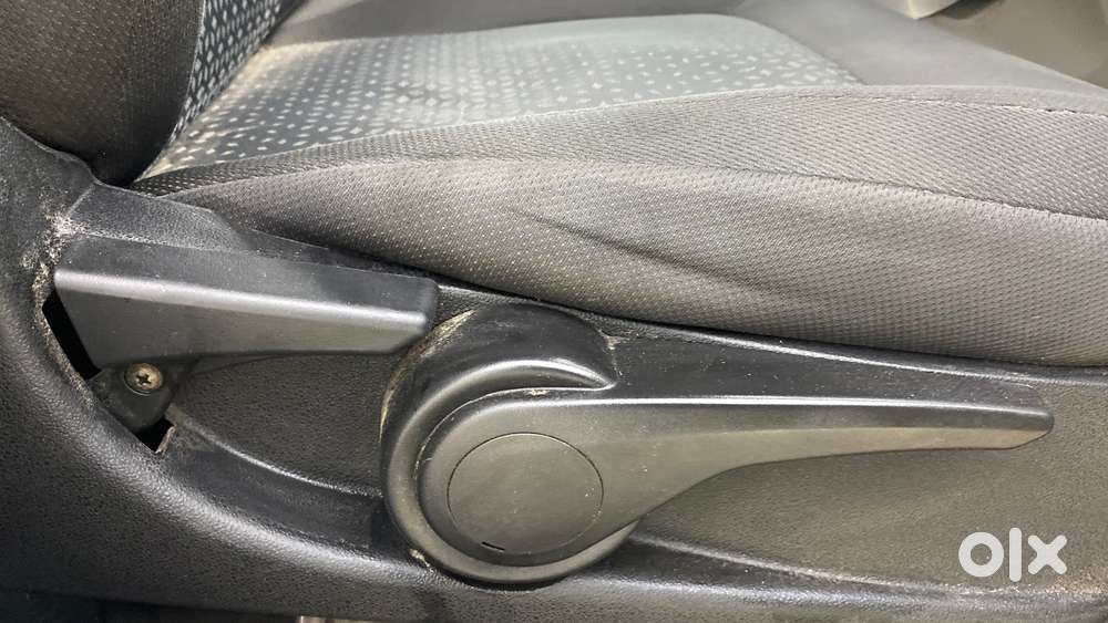 Tata Nexon 1.2 Revotron Xza Plus, 2018, Petrol