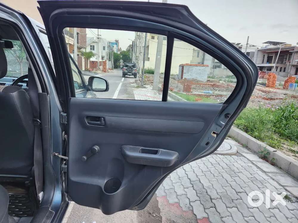 Swift Dzire Cng+petrol 35km Highway Average 1st Owner 41k Km Driven