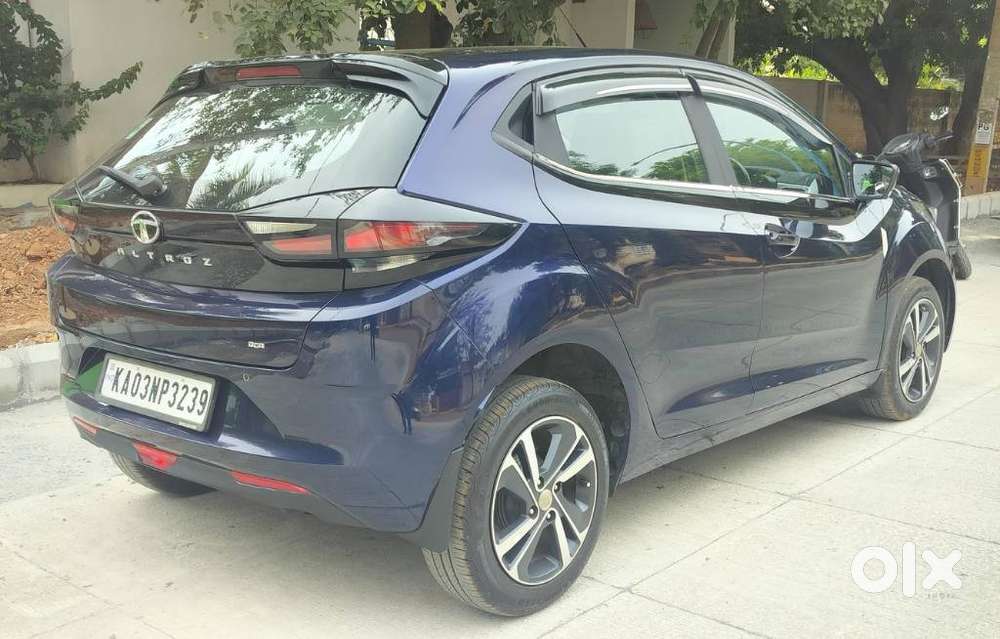 Tata Altroz 1.2 Xza Petrol Dct, 2022, Petrol