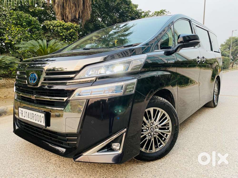 Toyota Vellfire Vip &ndash; Executive Lounge, 2022, Petrol