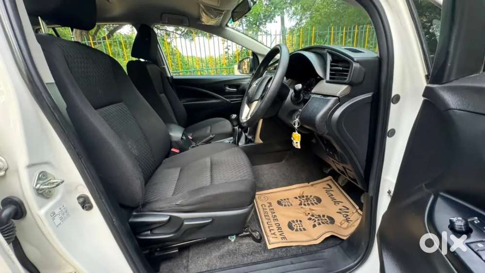 Toyota Innova Crysta [2020-ongoing] 2.4 Gx 7 Str, 2022, Diesel