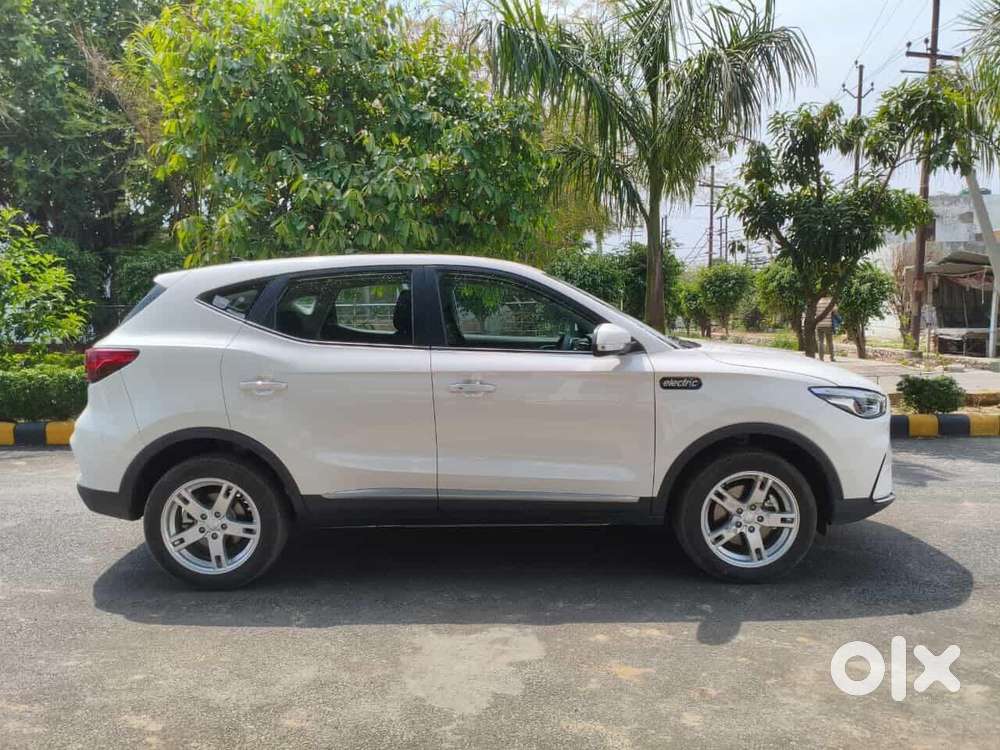 Mg Zs Ev Exclusive, 2025, Electric