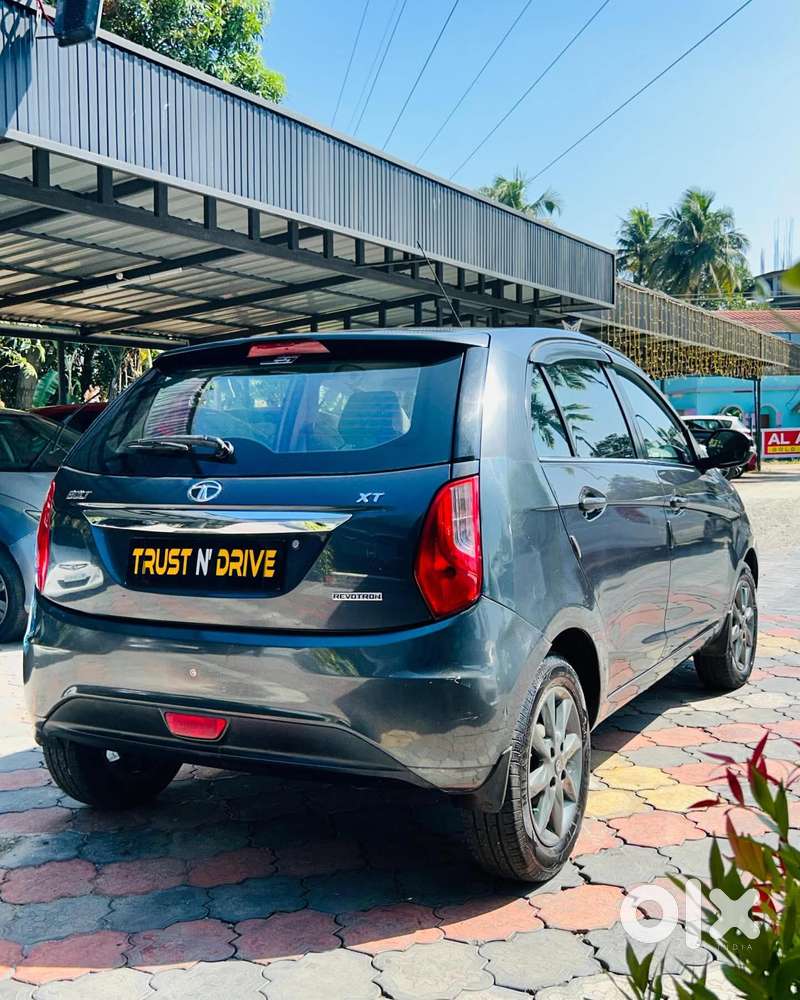 Tata Bolt Revotron Xt, 2015, Petrol