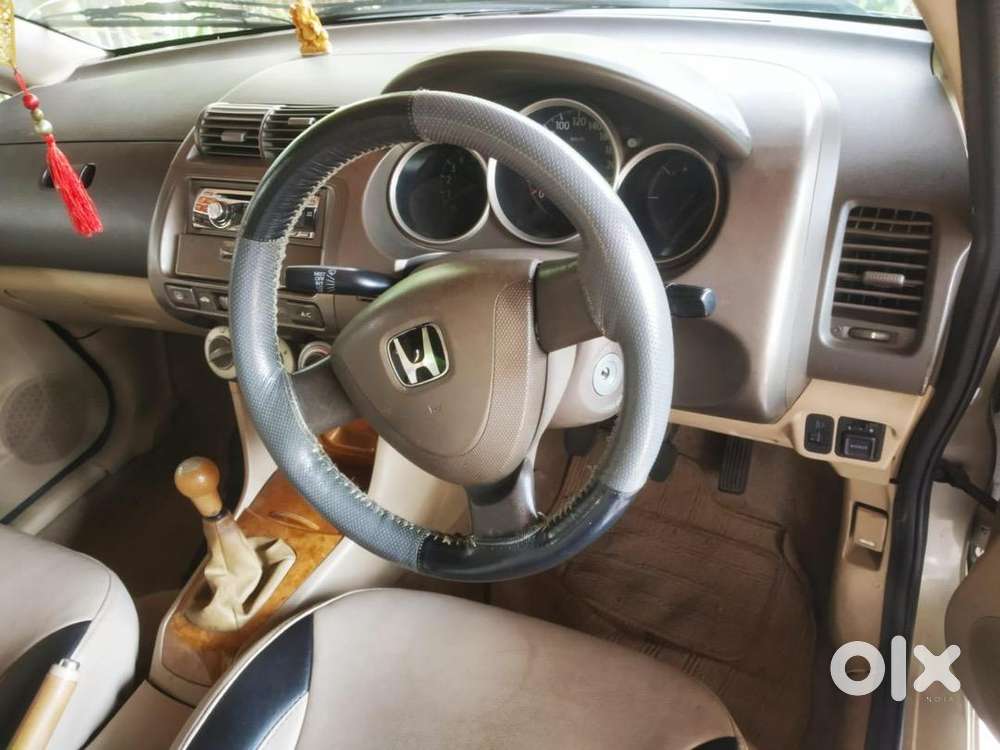 Honda City Zx 2006 Petrol Well Maintained