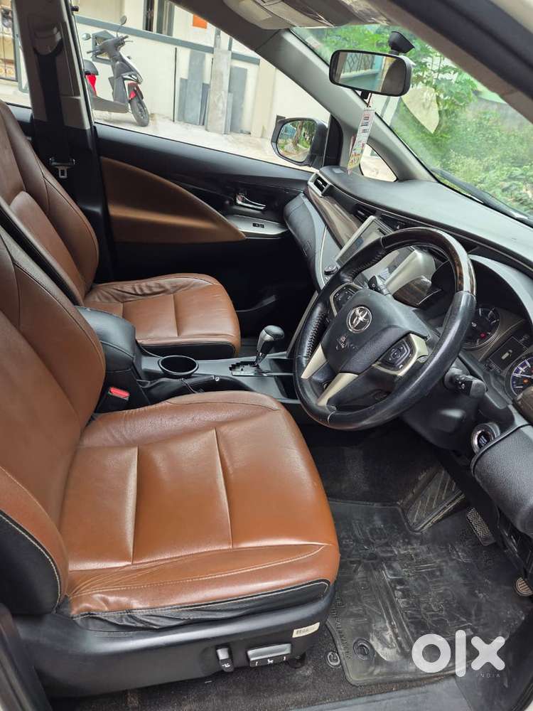 Toyota Innova Crysta 2.8 Z, 2017, Diesel