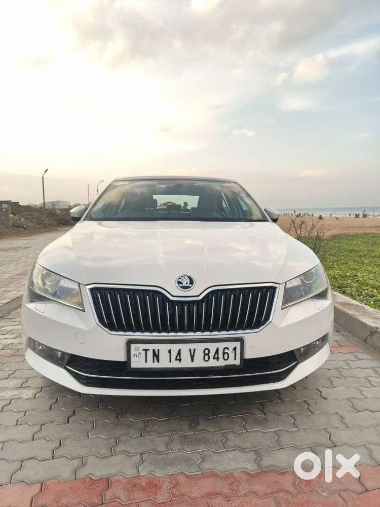Skoda Superb L&k 1.8 Tsi At, 2020, Petrol