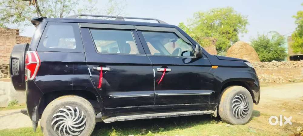 Mahindra Tuv 300 2016