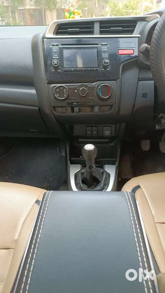 Honda Jazz 2016 Petrol 38000 Km Driven