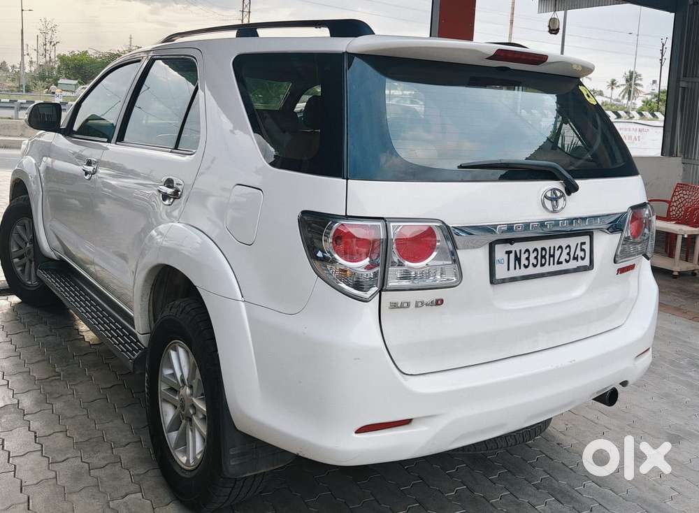 Toyota Fortuner 4x2 Manual, 2014, Diesel