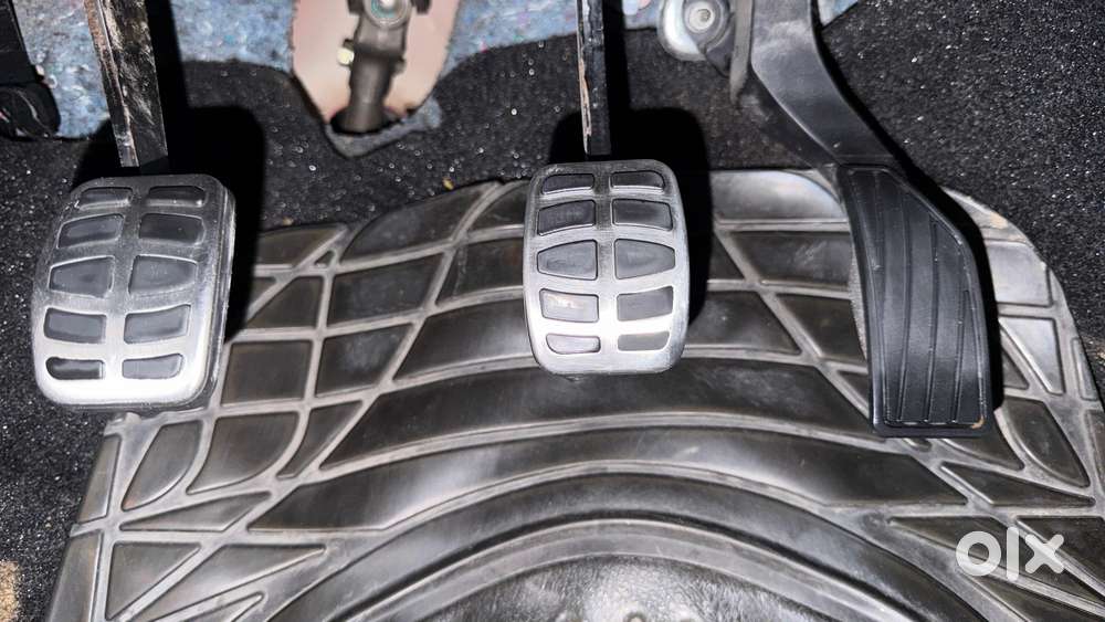 Maruti Suzuki Swift Lxi, 2016, Petrol