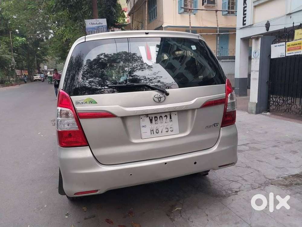 Toyota Innova 2.5 G (diesel) 8 Seater, 2015, Diesel