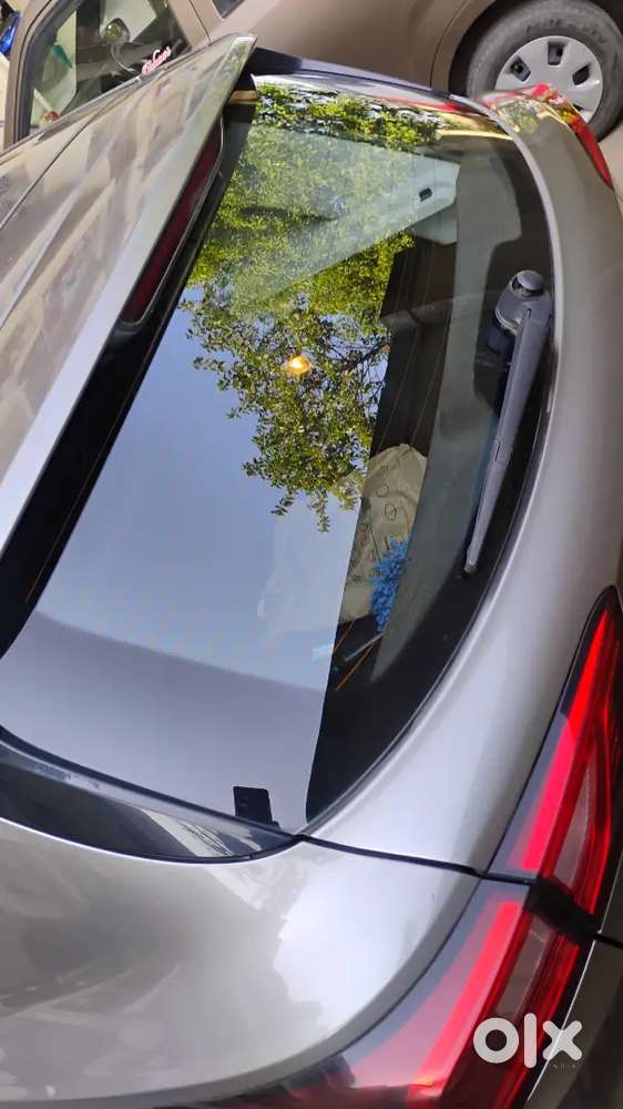 Mg Astor 2023 Petrol 22000 Km Driven