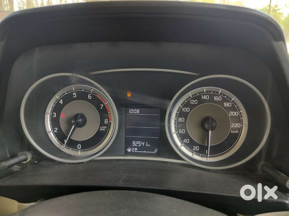 Maruti Suzuki Swift Dzire Vxi Optional, 2018, Petrol