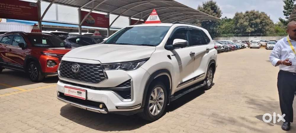Toyota Innova Hycross 2.0 Vx Hybrid 7 Str, 2025, Petrol