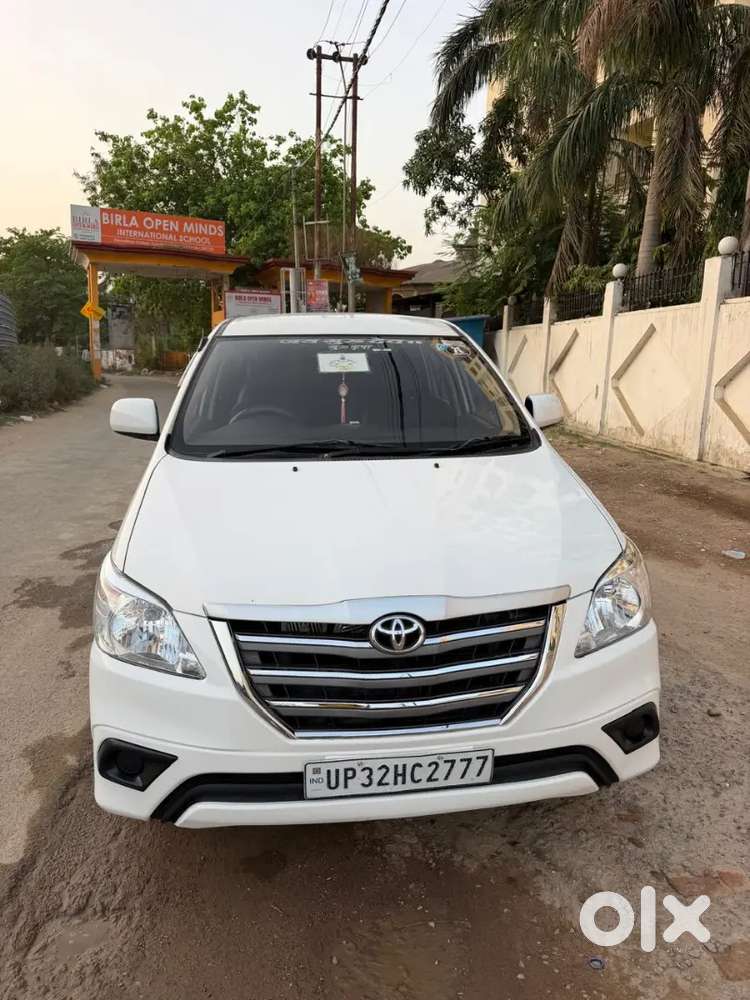 Toyota Innova 2.5 G 2016