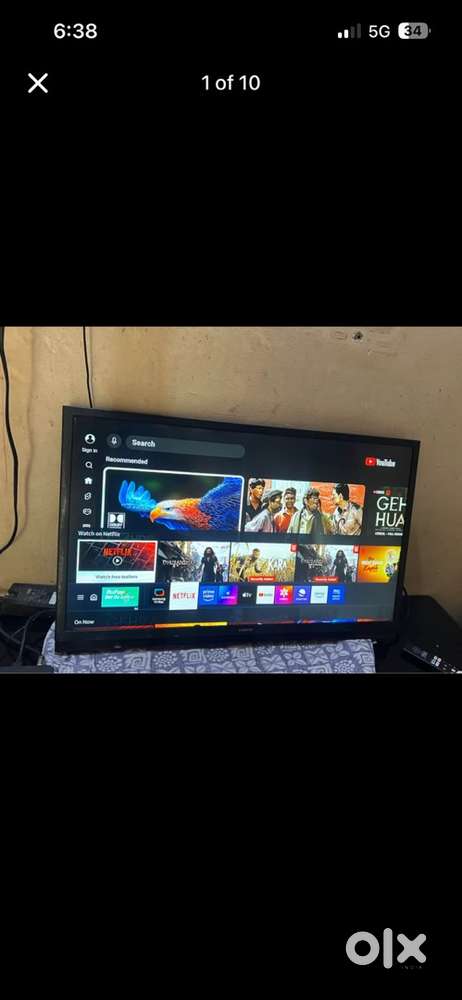 Samsung 32 inch smart tizenOS led tv for sell like new condition