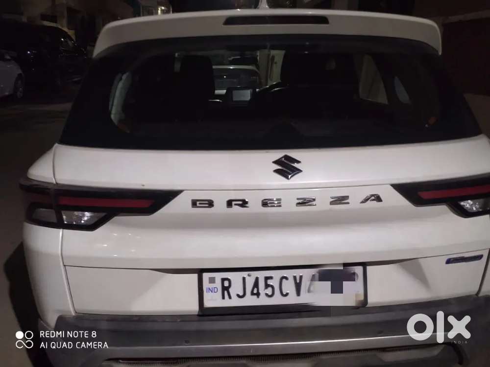 Maruti Suzuki Brezza 2023 Petrol 33000 Km Driven