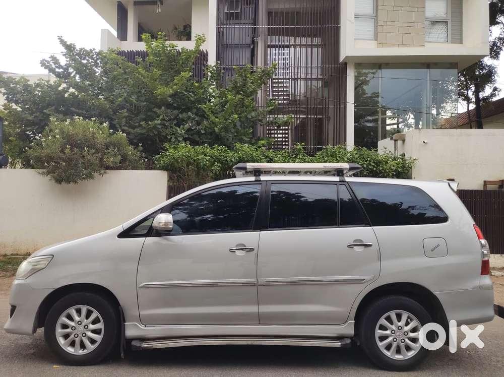 Toyota Innova 2.5 Vx (diesel) 8 Seater, 2013, Diesel