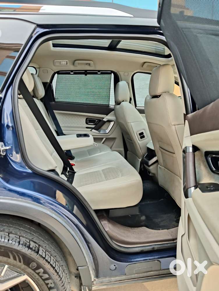 Tata Safari Accomplished Plus Dual Tone, 2025, Diesel