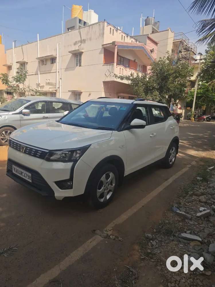 Mahindra Xuv300 2023 Car With Sunroof