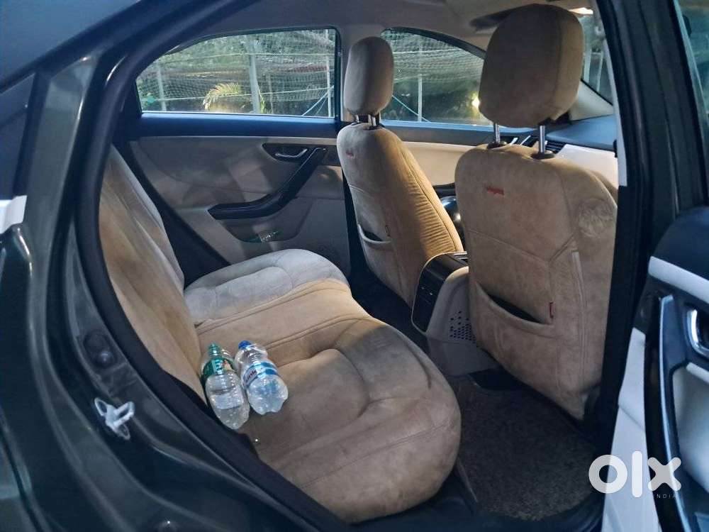 Tata Nexon 1.2 Revotron Xz Plus Dual Tone Roof, 2021, Petrol