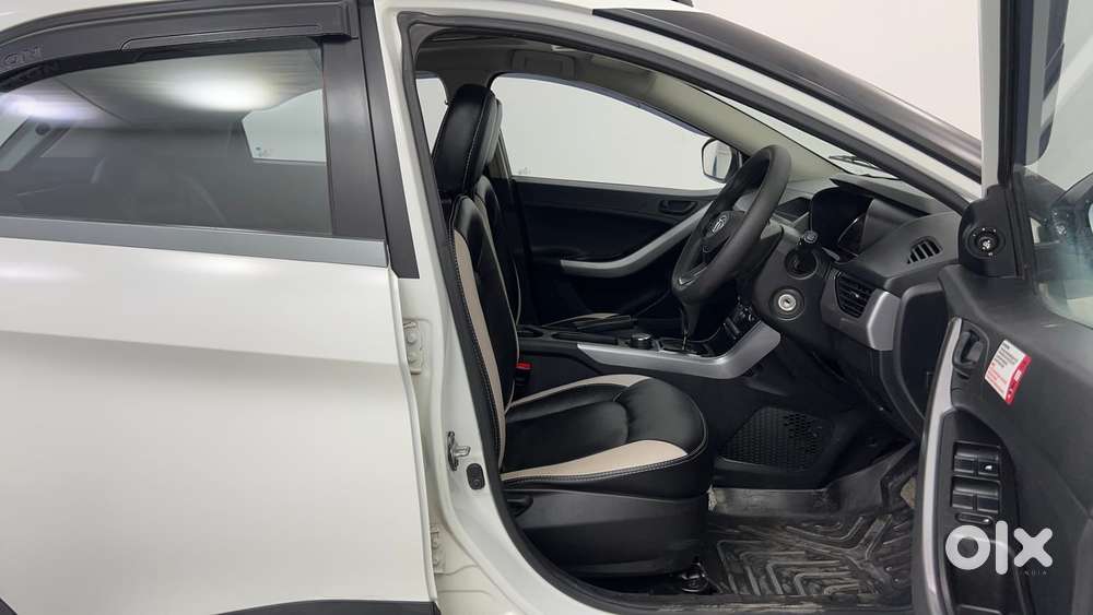 Tata Nexon 1.2 Revotron Xma Amt (s), 2022, Petrol