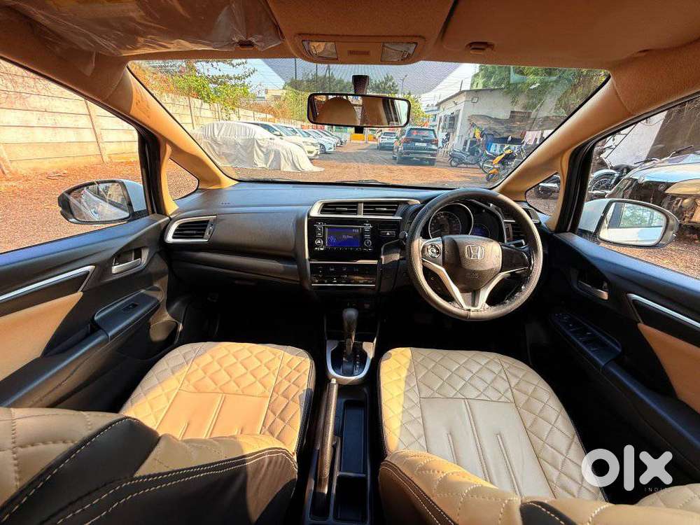 Honda Jazz V Automatic, 2018, Petrol
