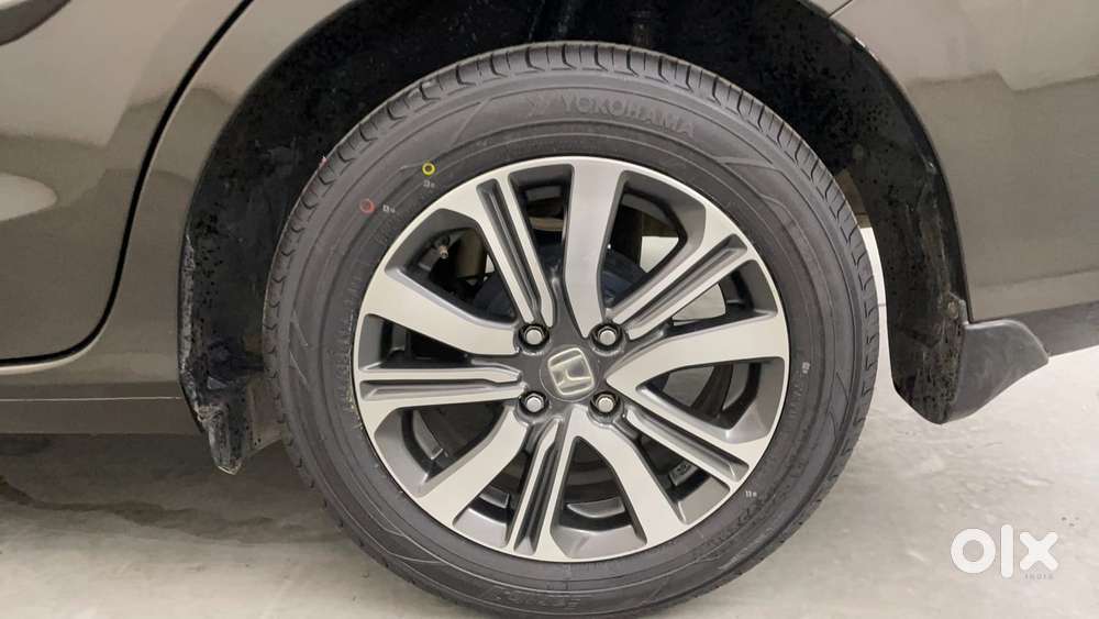Honda Amaze Vx 1.2 Petrol Cvt, 2022, Petrol